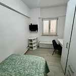Elegant & Spacious 2br 2ba Unit With Private Patio Appartement Rome