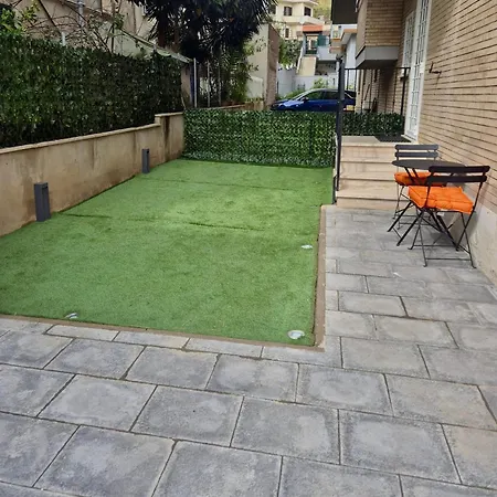 Elegant & Spacious 2br 2ba Unit With Private Patio Apartmán Řím