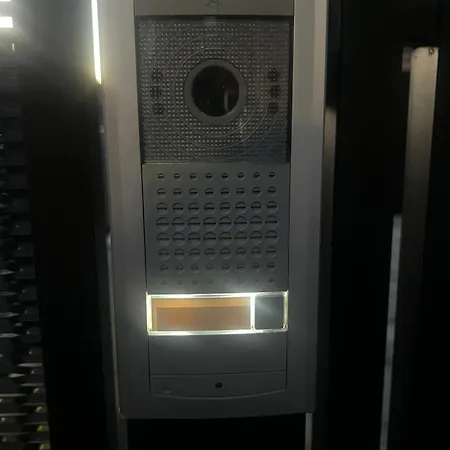 Elegant & Spacious 2br 2ba Unit With Private Patio Апартаменты Рим