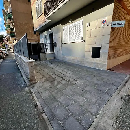 Elegant & Spacious 2br 2ba Unit With Private Patio Apartment Rome