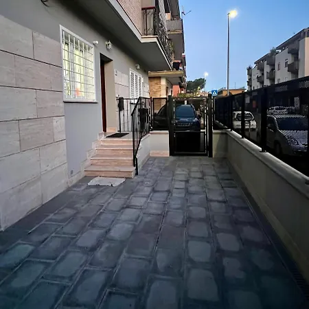 Elegant & Spacious 2br 2ba Unit With Private Patio Rome