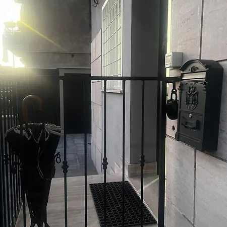 Apartment Elegant & Spacious 2br 2ba Unit With Private Patio *